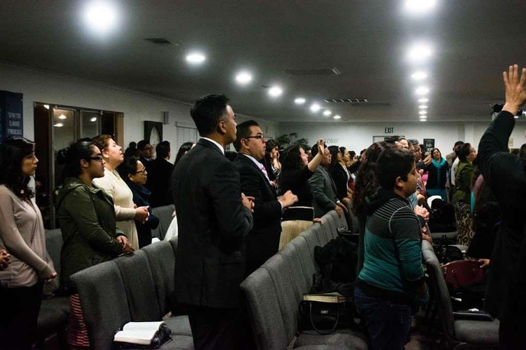 Kingdom Church Spanish Pentecostal Church 11818 Flying Feather Rd Apple Valley Ca 92308 Usa