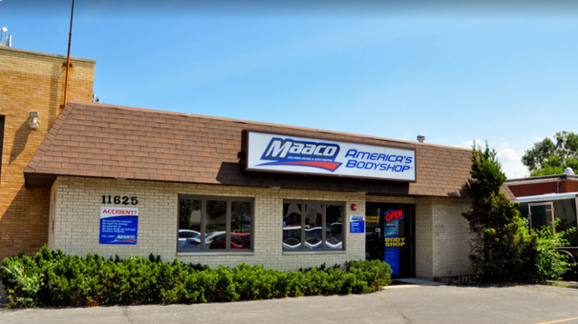 Maaco Collision Repair & Auto Painting | 11625 S Ridgeland Ave, Alsip, IL 60803, USA | Phone: (708) 277-9652