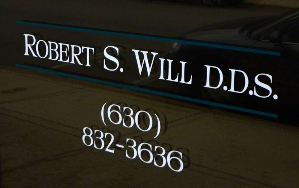 Robert Will DDS | 482 Spring Rd, Elmhurst, IL 60126, USA | Phone: (630) 832-3636