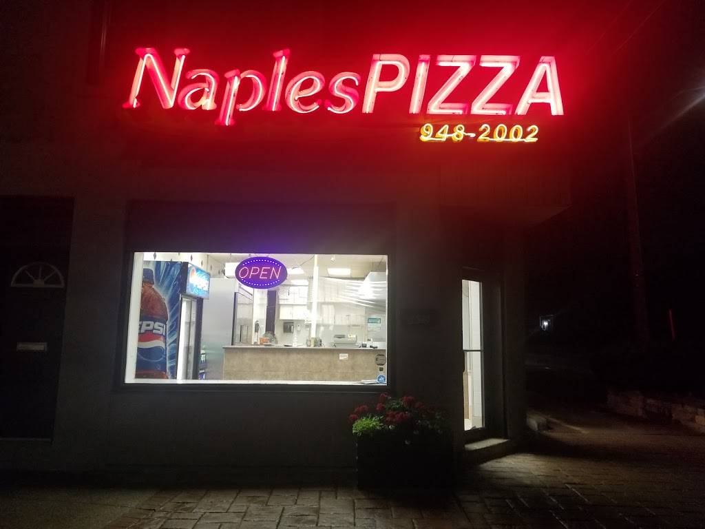 Naples Pizza | 5815 Wyandotte St E, Windsor, ON N8S 1M7, Canada | Phone: (519) 948-2002