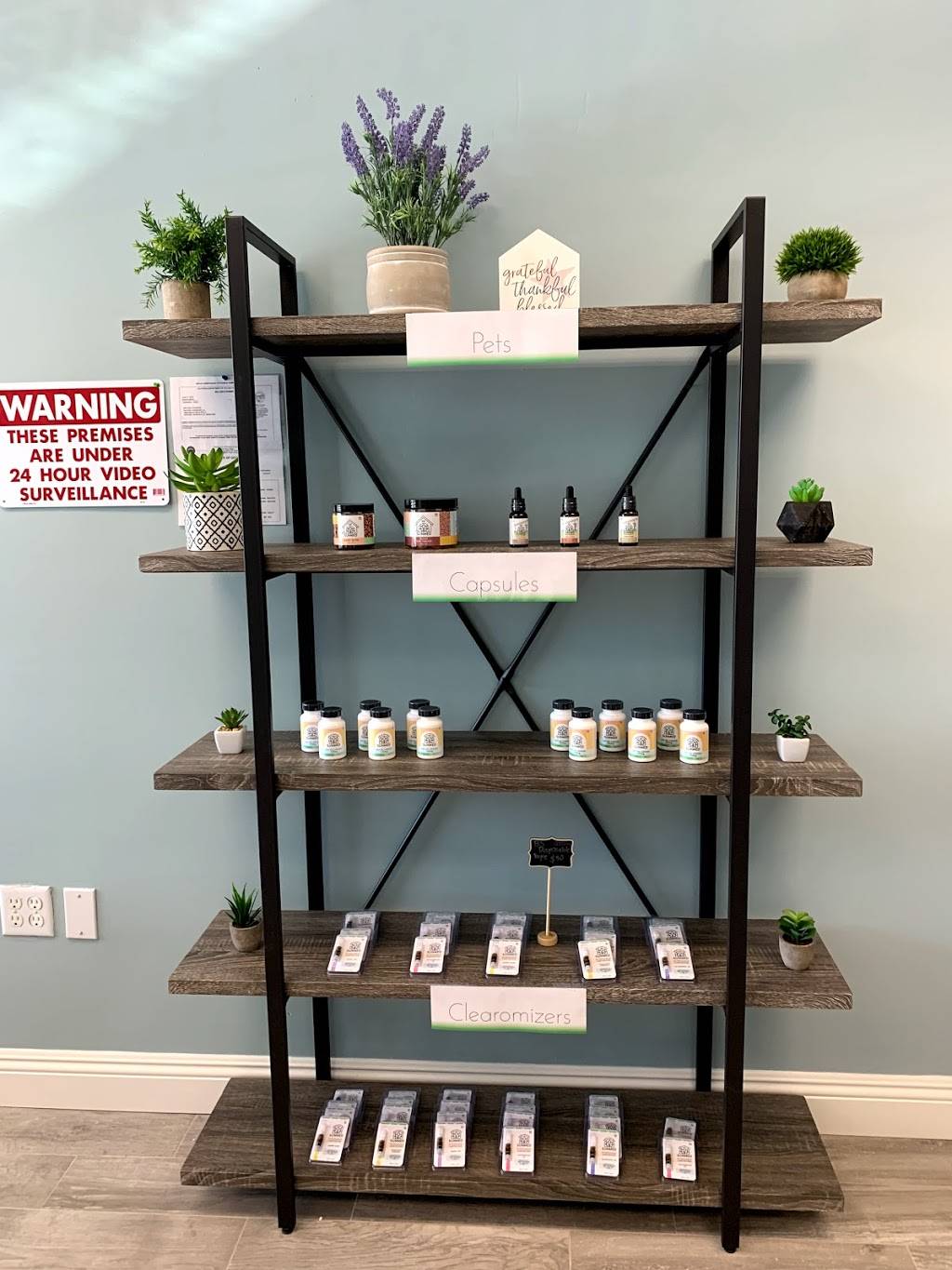 Your CBD Store - Huntington Beach, CA | 19092 Beach Blvd Q, Huntington Beach, CA 92648, USA | Phone: (714) 377-7474