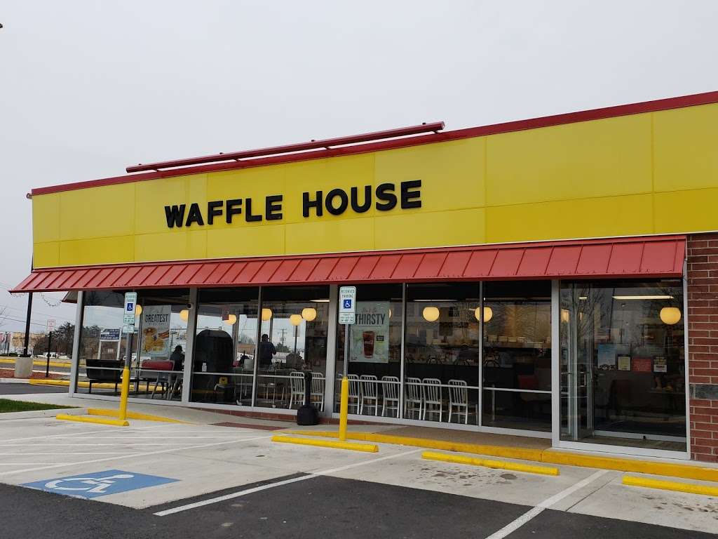 Waffle House | Celebrate Virginia Pkwy, Fredericksburg, VA 22406, USA | Phone: (540) 426-9629