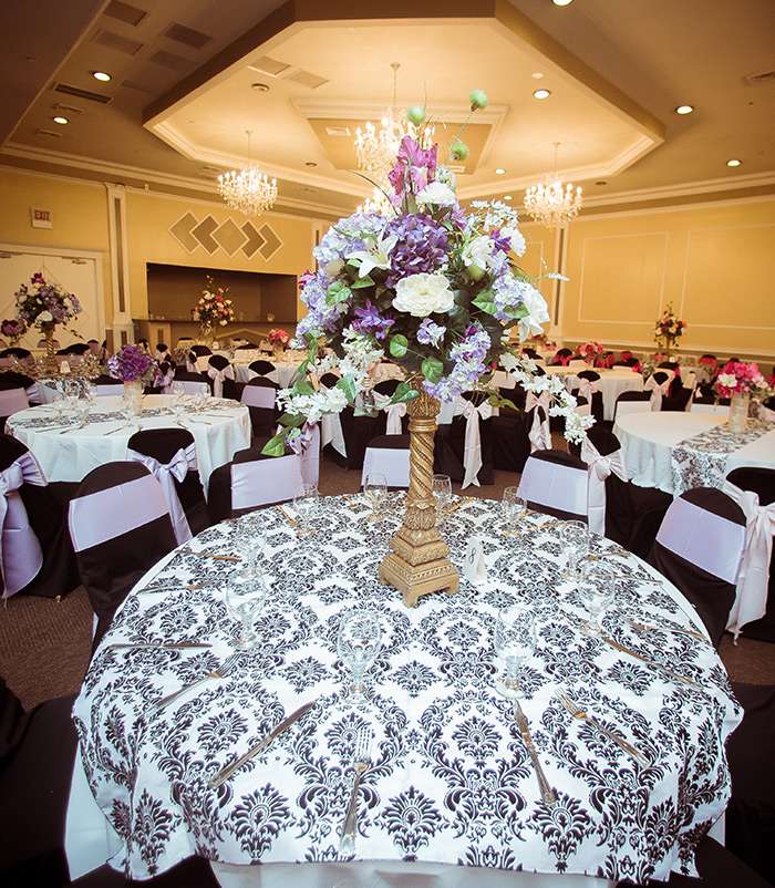 Lakehurst Banquets | 300 Lakehurst Rd, Waukegan, IL 60085, USA | Phone: (847) 440-3300