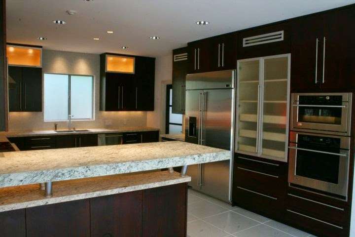 Accent Cabinets | 2024 Airport Rd, Conroe, TX 77301, USA | Phone: (713) 621-0010
