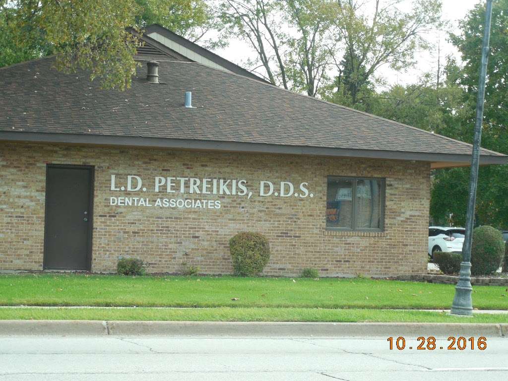 Signature Dental Care | 9055 S Roberts Rd, Hickory Hills, IL 60457 | Phone: (708) 598-4055
