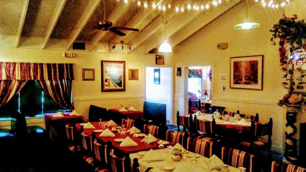Mama Stellas Pasta Restaurant | 7075 Indian Head Hwy, Bryans Road, MD 20616 | Phone: (301) 375-6105