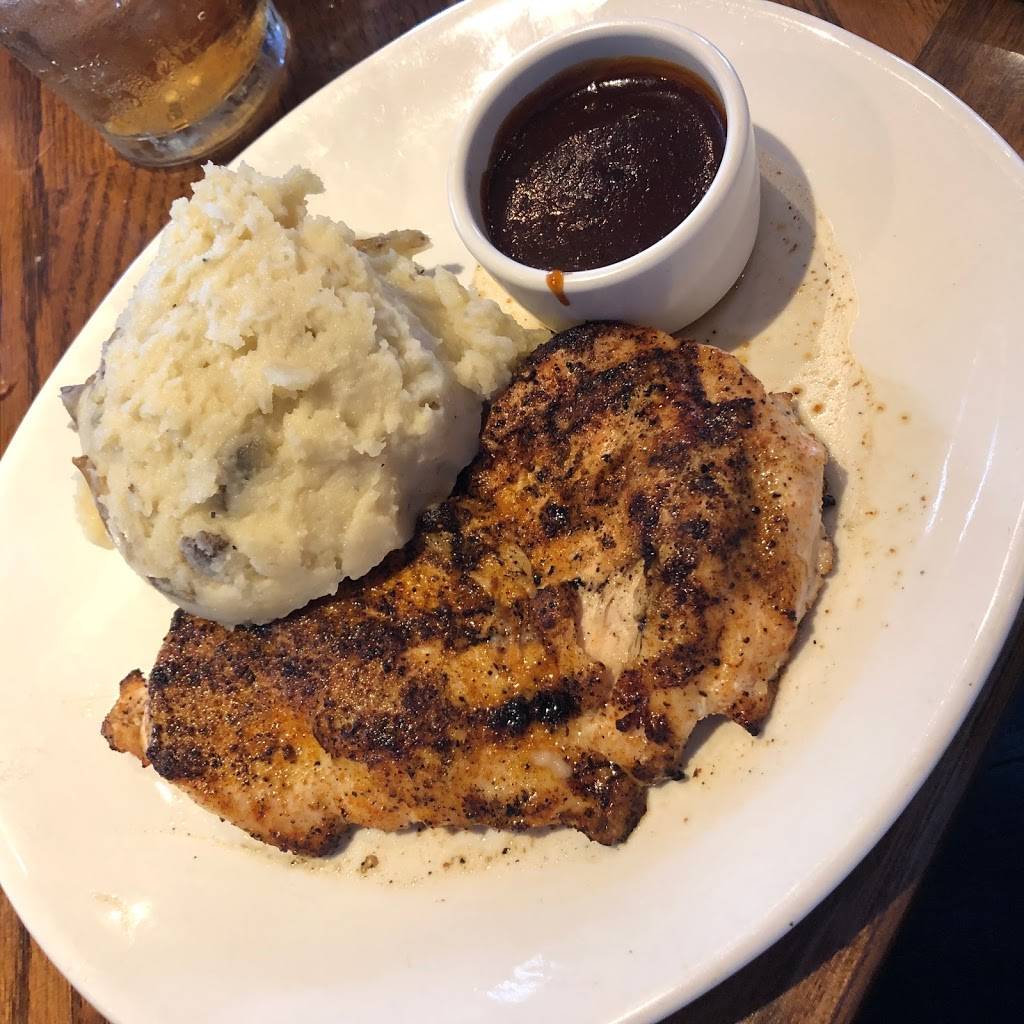 Outback Steakhouse | 777 E Merritt Island Causeway, Merritt Island, FL 32952, USA | Phone: (321) 454-4450
