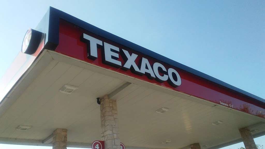 Texaco Gas Station Grab n Go | 1890 S Old Orchard Ln, Lewisville, TX 75067, USA | Phone: (972) 219-1470