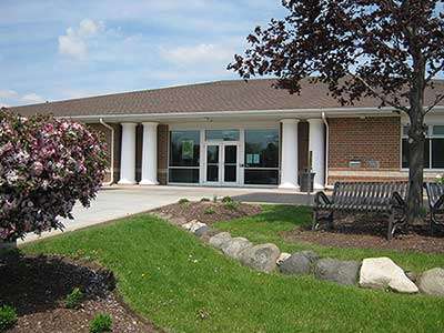 Cary Area Public Library | 1606 Three Oaks Rd, Cary, IL 60013, USA | Phone: (847) 639-4210