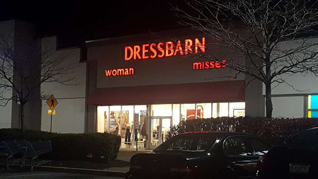 dressbarn | 400 South State Rd Suite ABC-6, Springfield, PA 19064, USA | Phone: (610) 544-4283