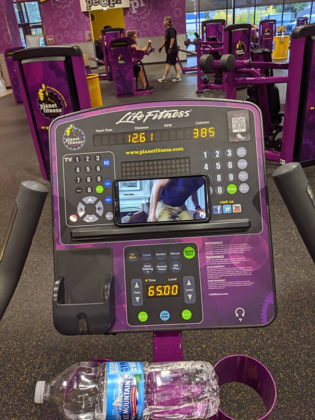 Planet Fitness | 2560 Crooks Rd, Royal Oak, MI 48073, USA | Phone: (248) 629-9095