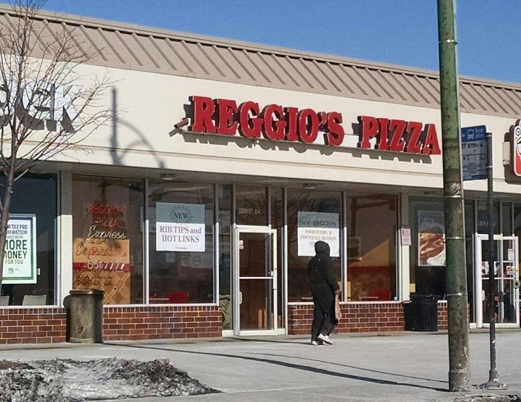Reggios Pizza | 120 W 87th St # C3, Chicago, IL 60620, USA | Phone: (773) 651-7777
