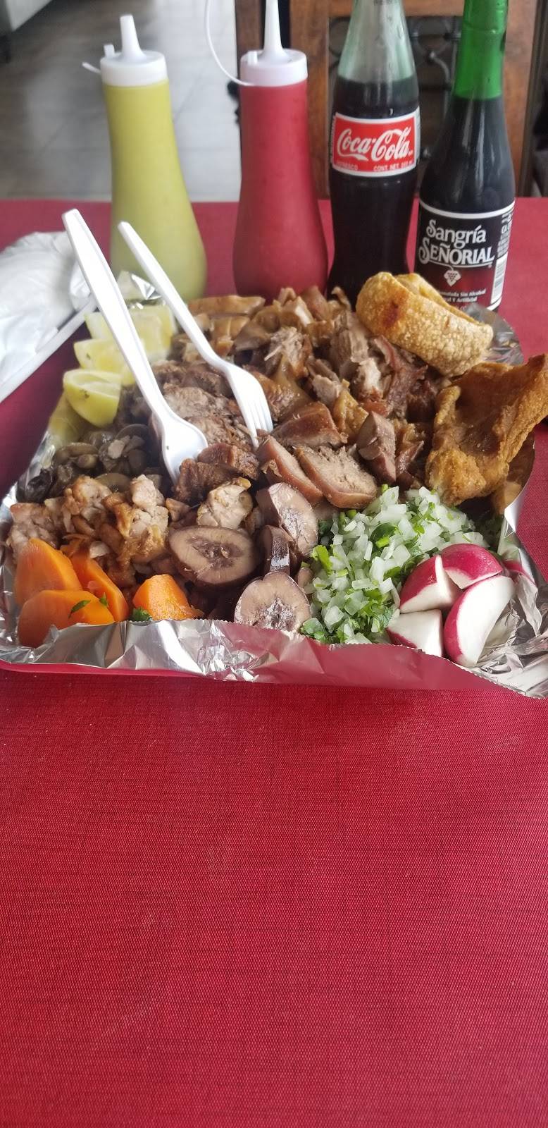 Carnitas Zamora Bros | 12333 Prairie Ave, Hawthorne, CA 90250, USA | Phone: (424) 269-0314