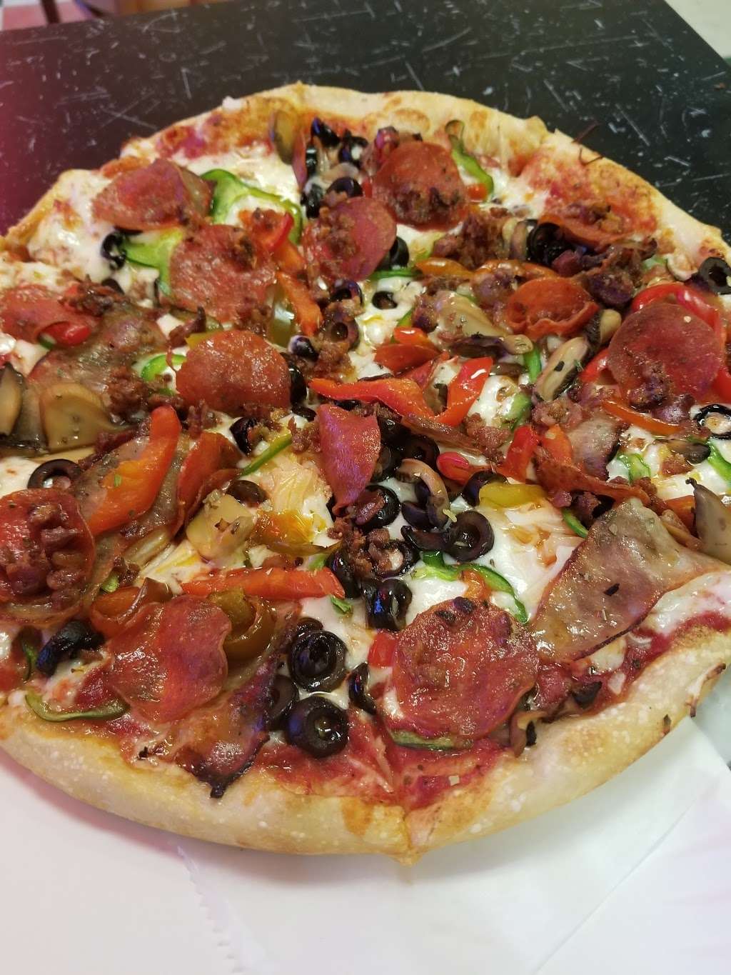 Marios Pizza | 31 Marchwood Rd, Exton, PA 19341 | Phone: (610) 594-2500
