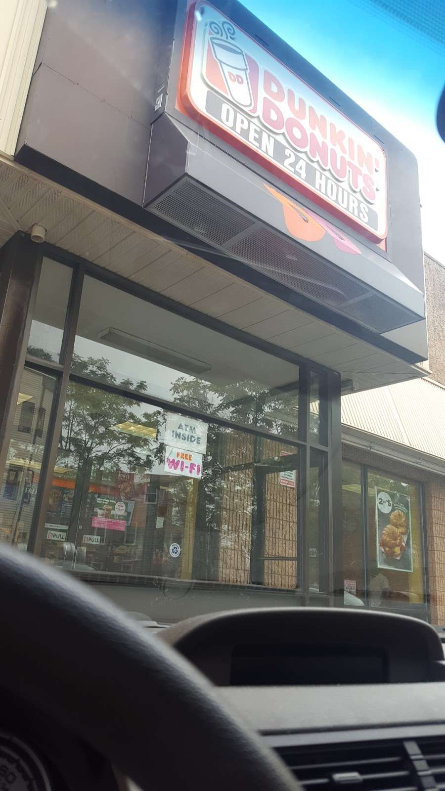 Dunkin Donuts | 857 Springfield Ave, Irvington, NJ 07111, USA | Phone: (201) 375-3660