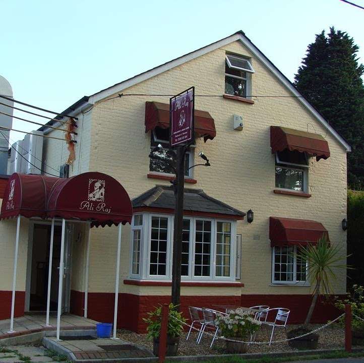 Ali Raj Restaurant | Parkgate Rd, Newdigate, Dorking RH5 5DZ, UK | Phone: 01306 631057
