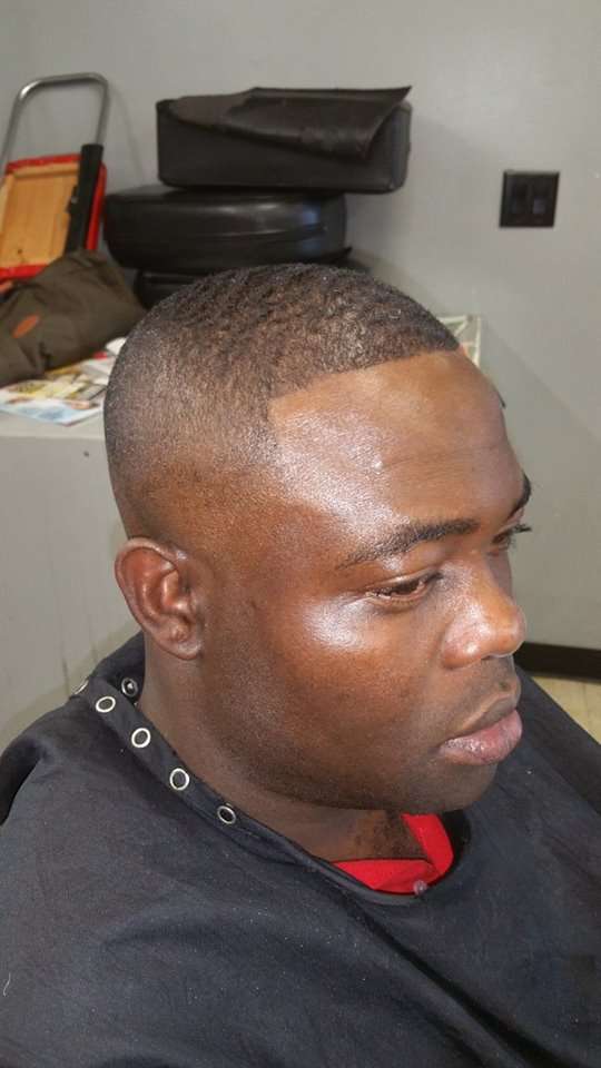 Headquarters Barbershop | 4841 Oakbrook Dr, Indianapolis, IN 46254 | Phone: (317) 290-9593