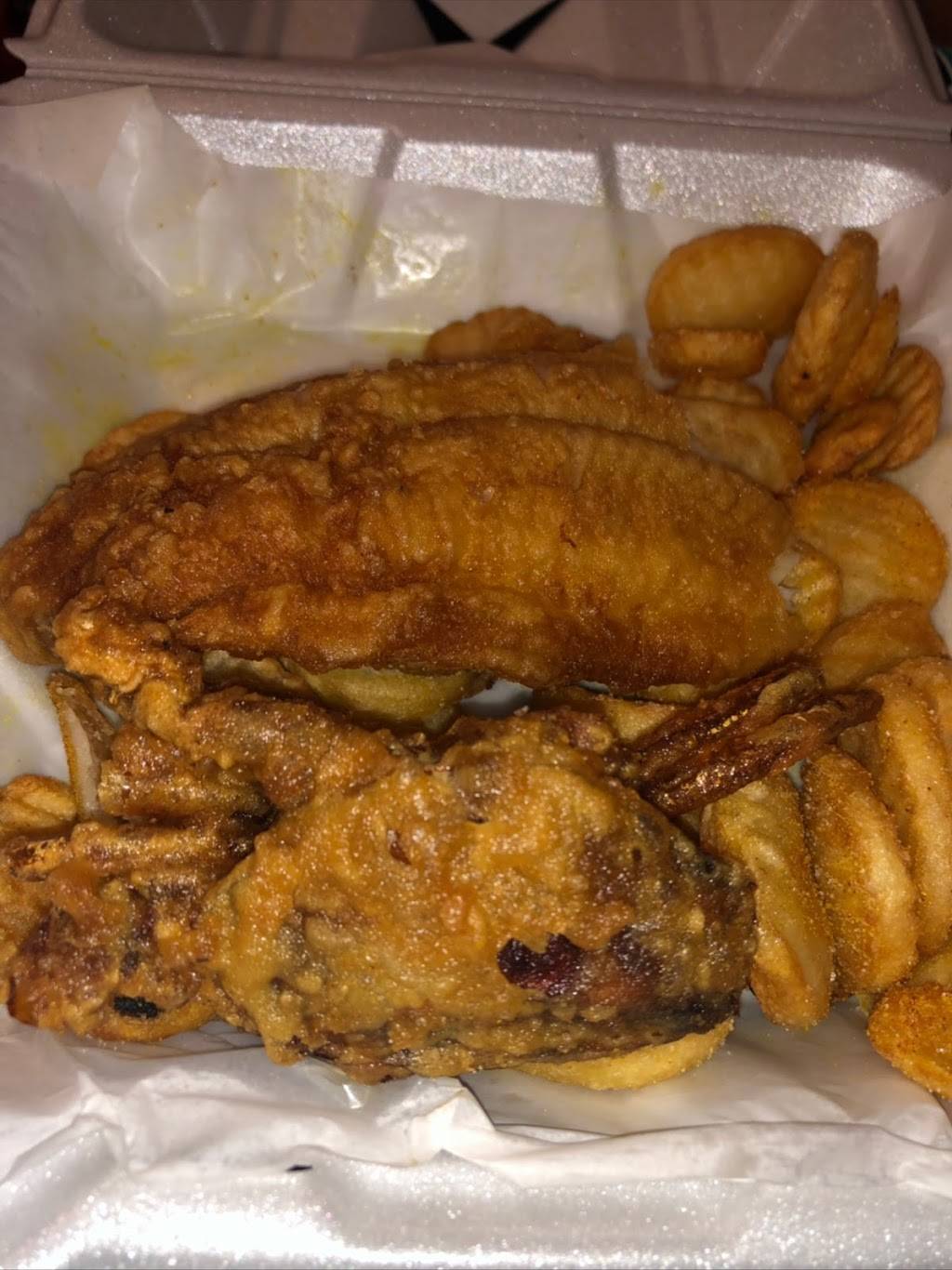 The Chippery | 156 Broadway, Jersey City, NJ 07306, USA | Phone: (201) 893-4424