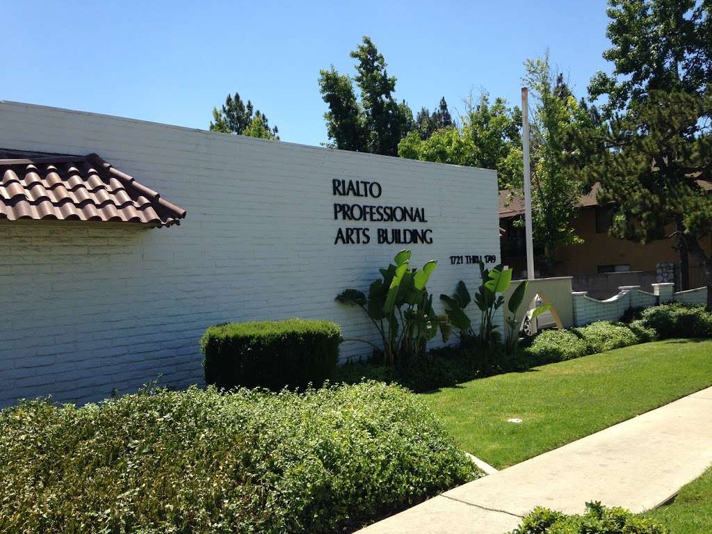 Rialto Family Dental Center | 1723 N Riverside Ave, Rialto, CA 92376, USA | Phone: (909) 874-3210