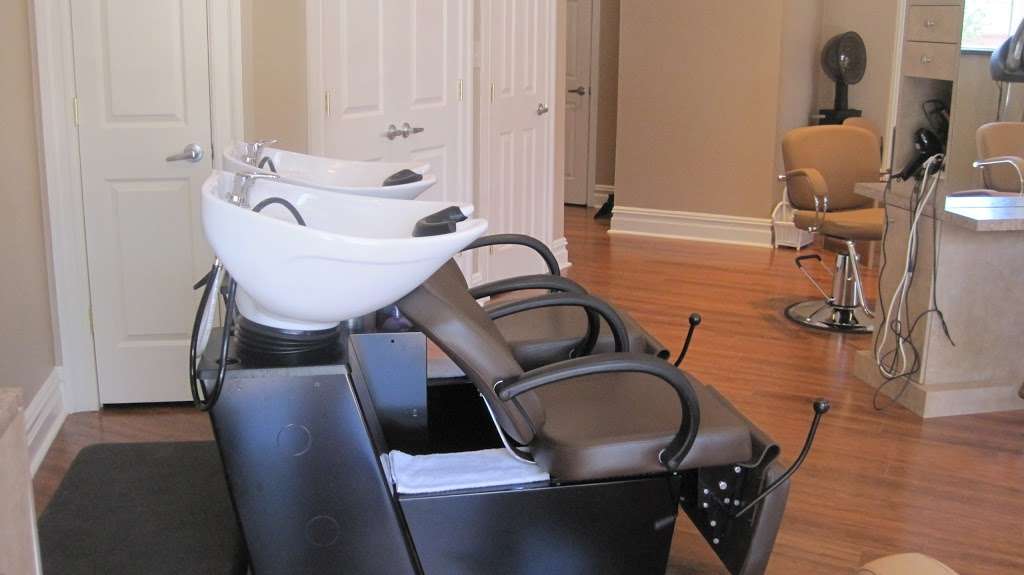 Salon J One | 7 Glen Rd, Rutherford, NJ 07070, USA | Phone: (201) 528-7355