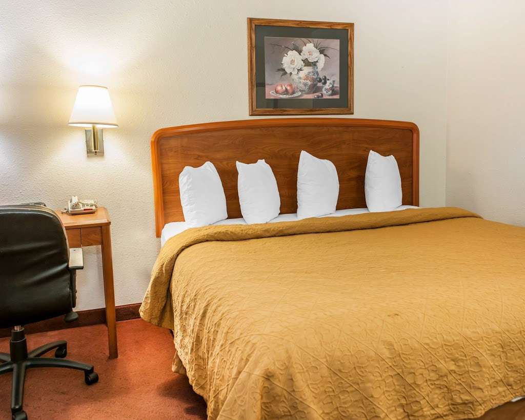 Quality Inn South | 4502 S Harding St, Indianapolis, IN 46217 | Phone: (623) 748-7660