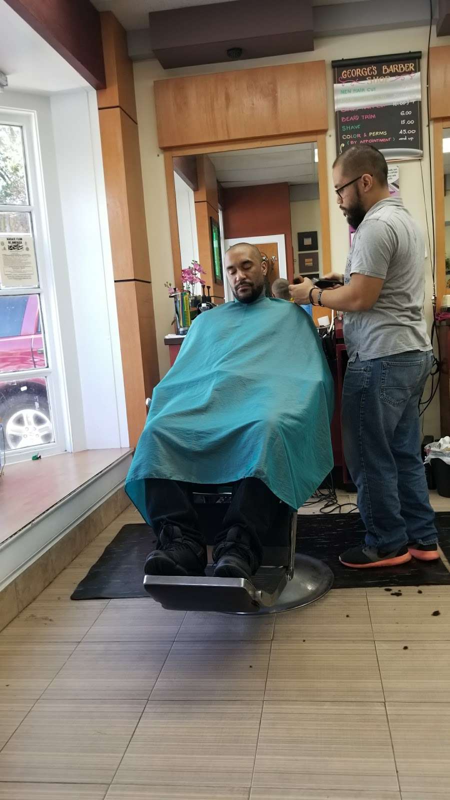 Georges Barber Shop | Photo 2 of 3 | Address: 532 Forest Glen Rd, Silver Spring, MD 20901, USA | Phone: (301) 681-1576