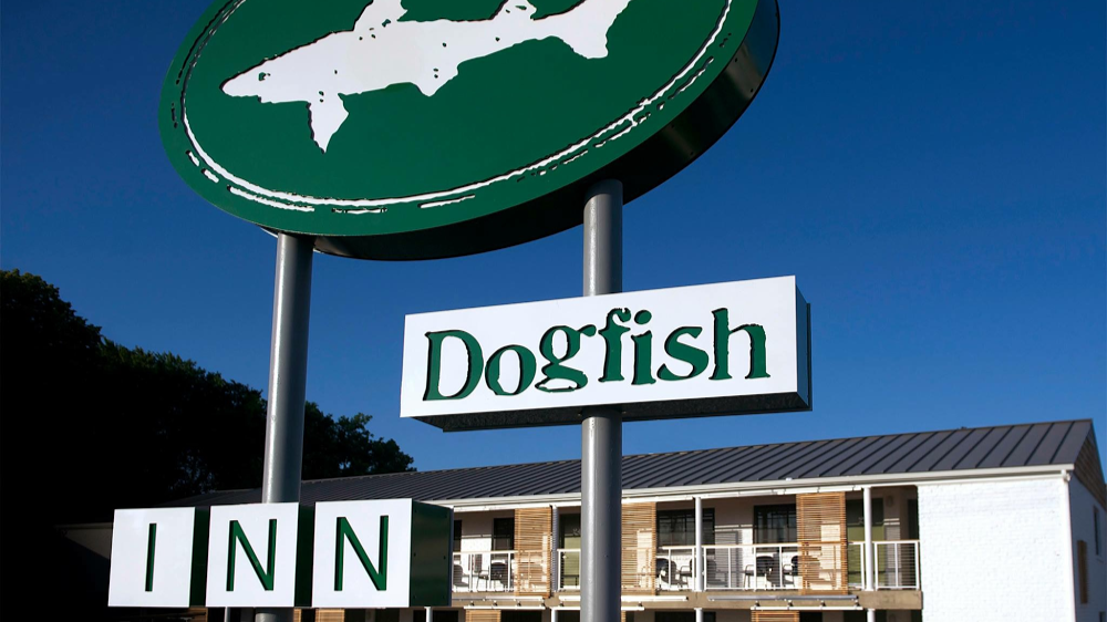 Dogfish Inn | 105 Savannah Rd, Lewes, DE 19958, USA | Phone: (302) 644-8292