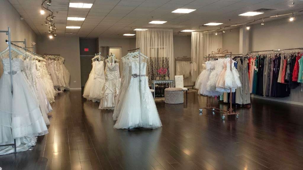 White Orchid Bridal | 12420 Archer Ave, Lemont, IL 60439 | Phone: (630) 257-2774