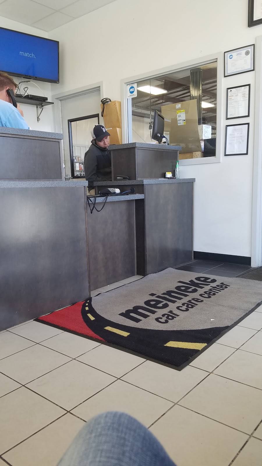 Meineke Car Care Center | 949 Gateway Commons Cir, Wake Forest, NC 27587 | Phone: (919) 263-0126