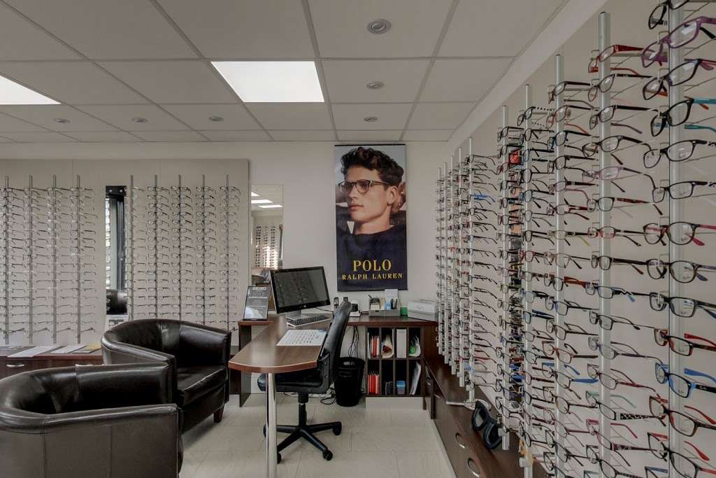 Eye Clinic Opticians | 11 Oak Rd, Romford RM3 0PH, UK | Phone: 01708 372303