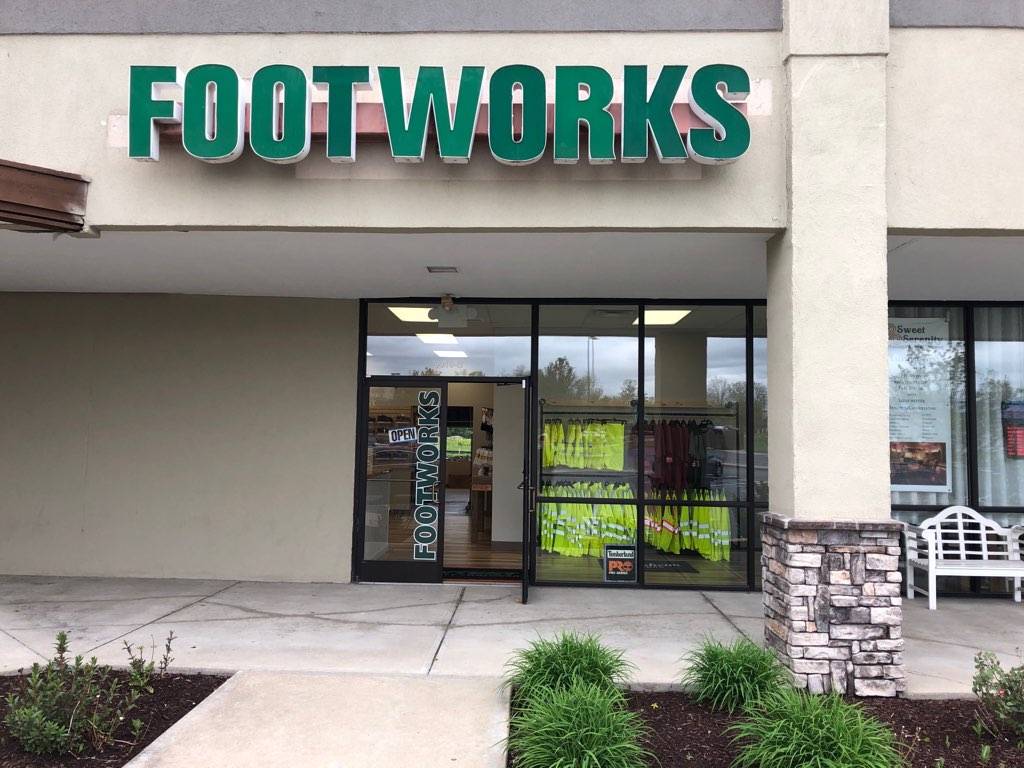 Footworks | 9910 Berberich Dr, Florence, KY 41042, USA | Phone: (859) 344-6600