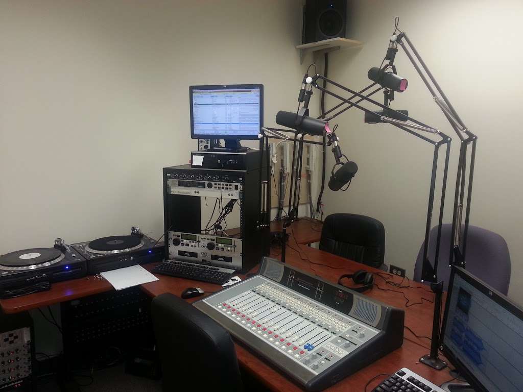 CLCRADIO | 19351 W Washington St, Grayslake, IL 60030, USA | Phone: (847) 543-2301