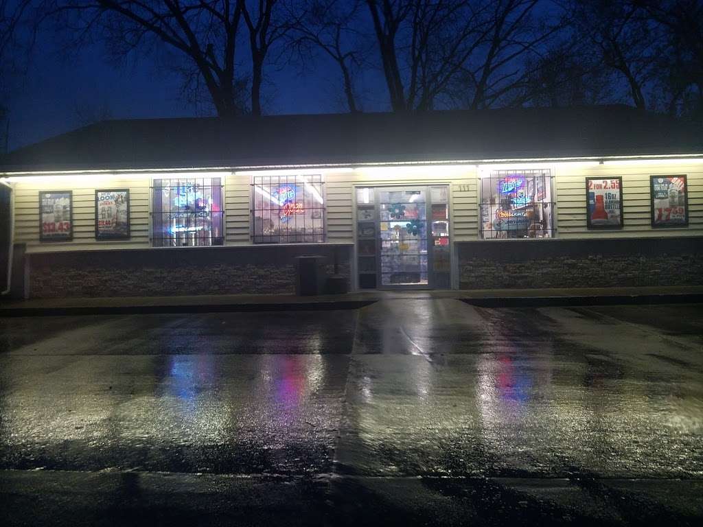Wood Liquor | 111 Walnut St, Bonner Springs, KS 66012, USA | Phone: (913) 422-4400