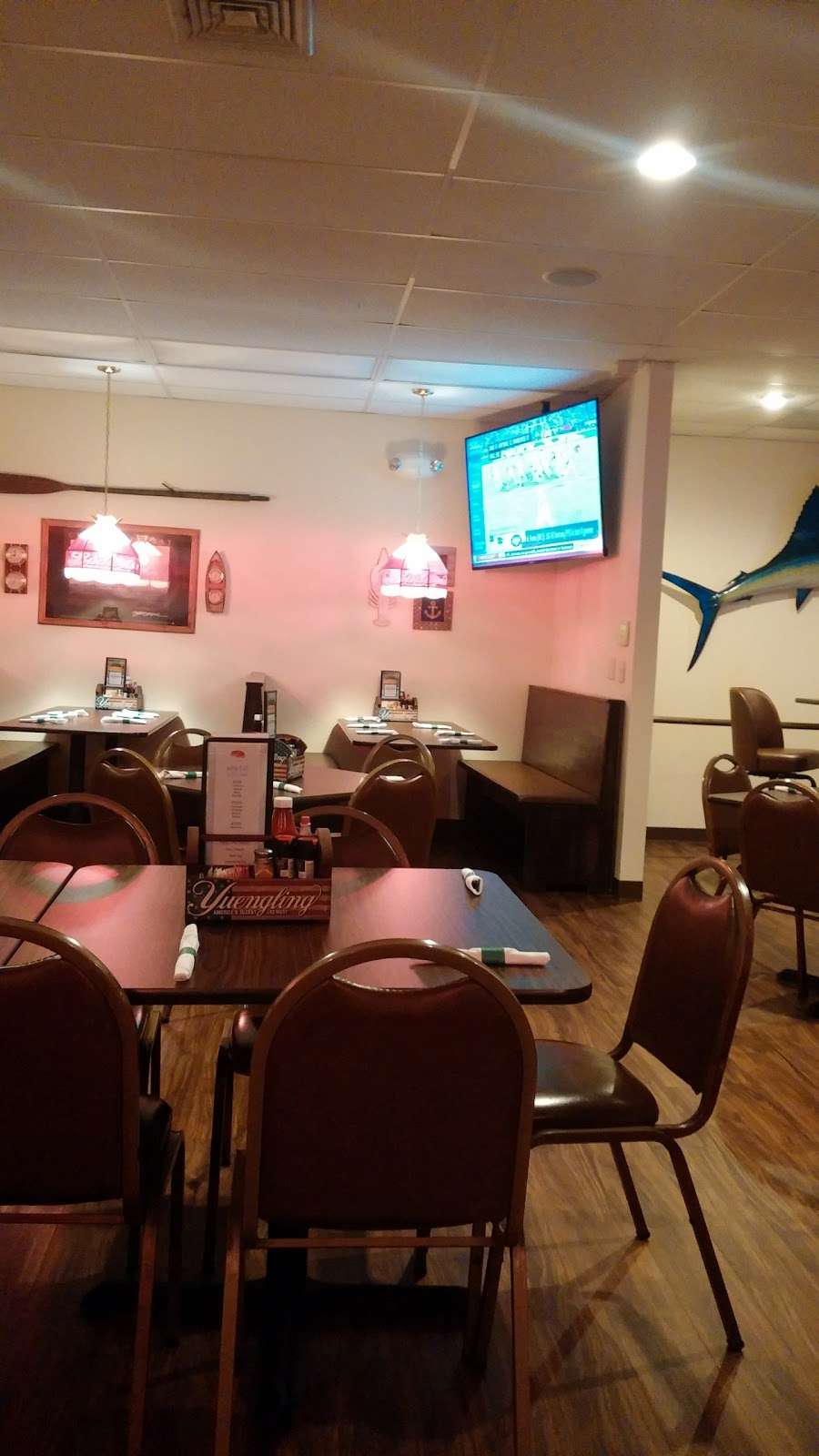 Barracudas Seafood Pub | 2256 Industrial Hwy, York, PA 17402, USA | Phone: (717) 718-2529