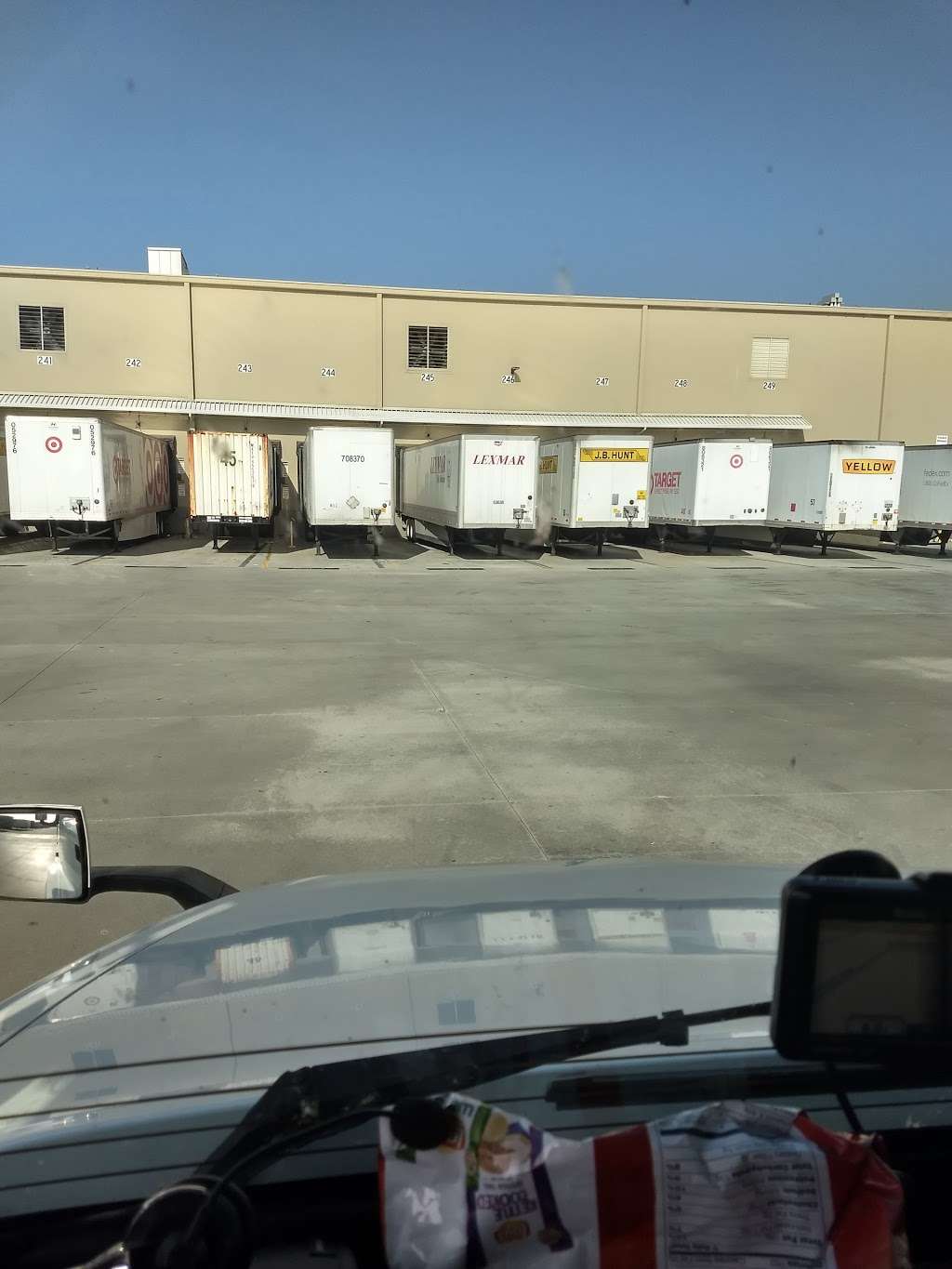 Target Distribution Center in 2704 Summit Ave, Rialto, CA 92377, USA