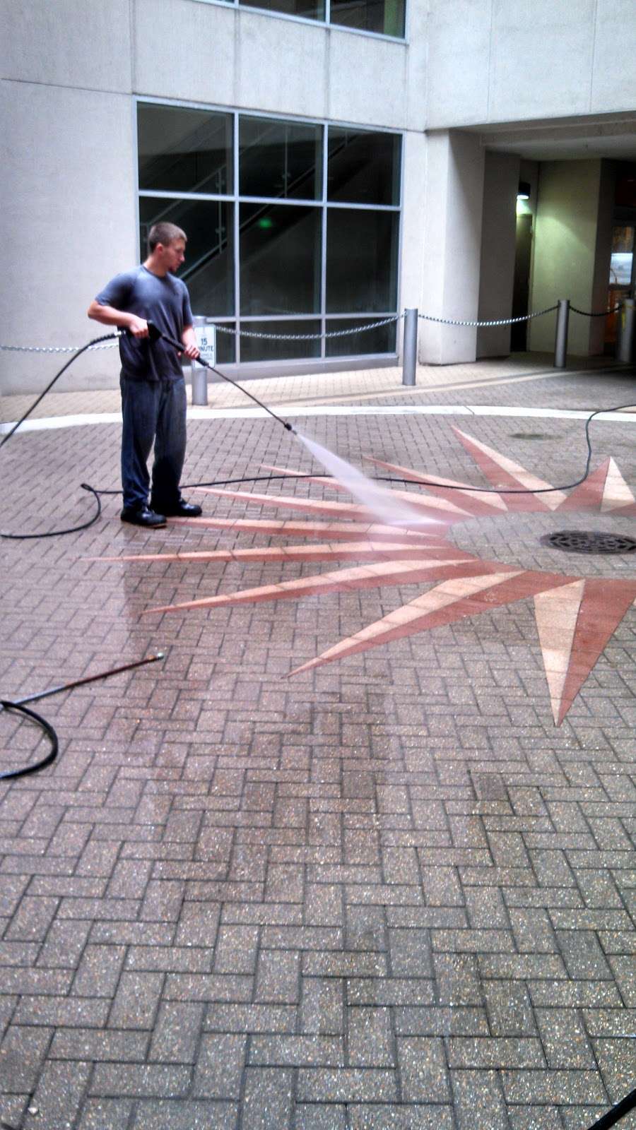 Fleetbrite Inc | Mobile Truck Power Washing & Franchising | 200 Adams St, Malta, IL 60150 | Phone: (630) 802-2471