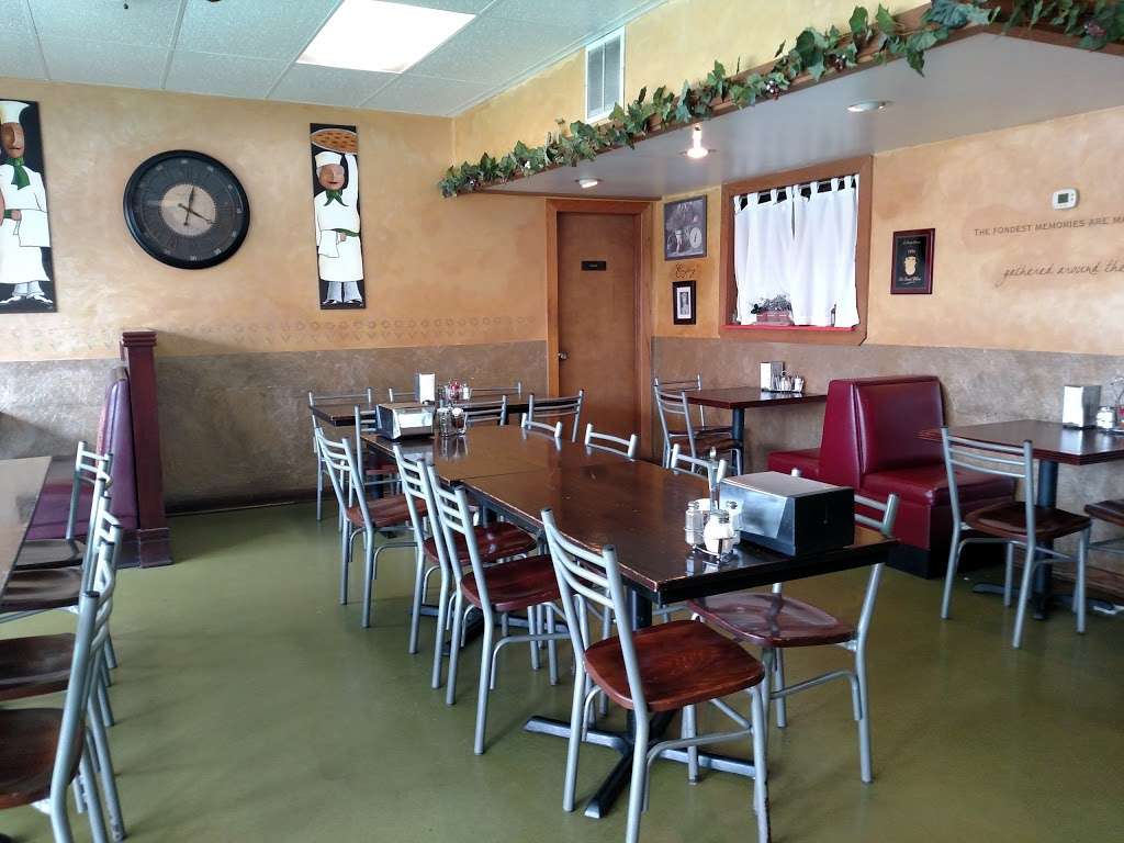 So Italian | 515 E Main St, Brownsburg, IN 46112, USA | Phone: (317) 858-4777