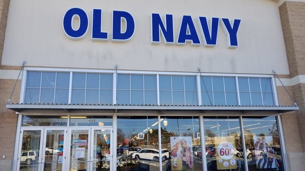 Old Navy - with Curbside Pickup | 4848 Commonwealth Centre Pkwy, Midlothian, VA 23112, USA | Phone: (804) 277-4023