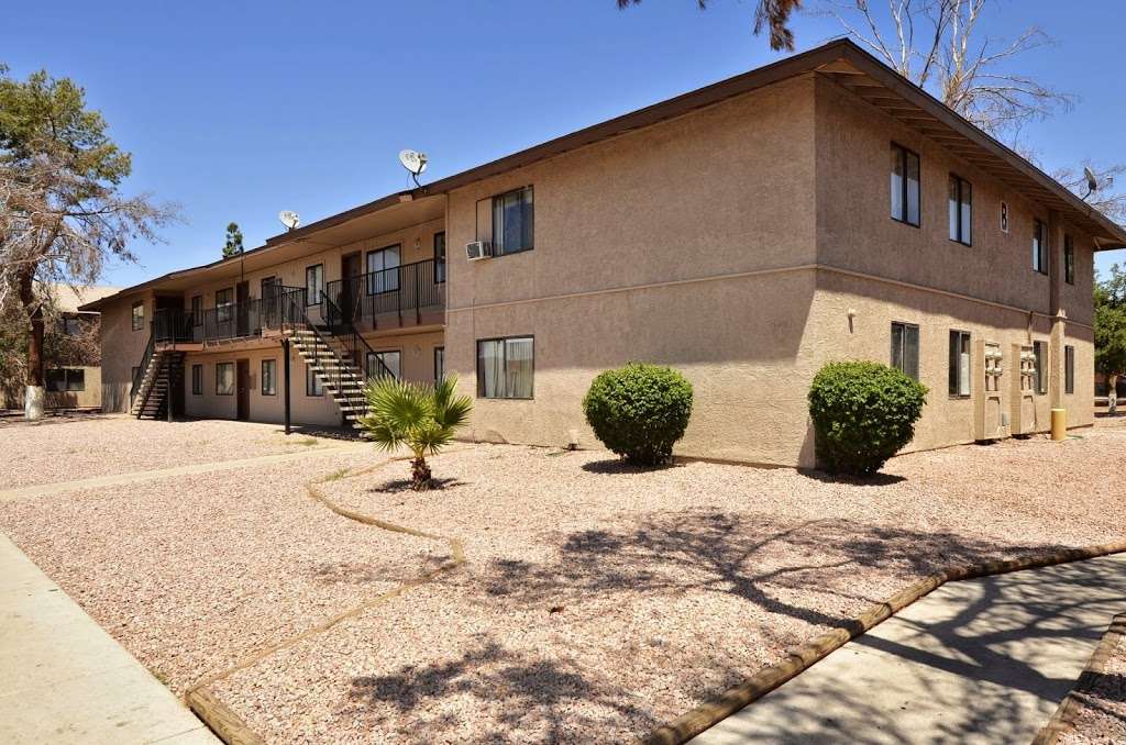 Canyon Pointe Apartments | 3621 N Black Canyon Hwy, Phoenix, AZ 85015, USA | Phone: (602) 266-7221
