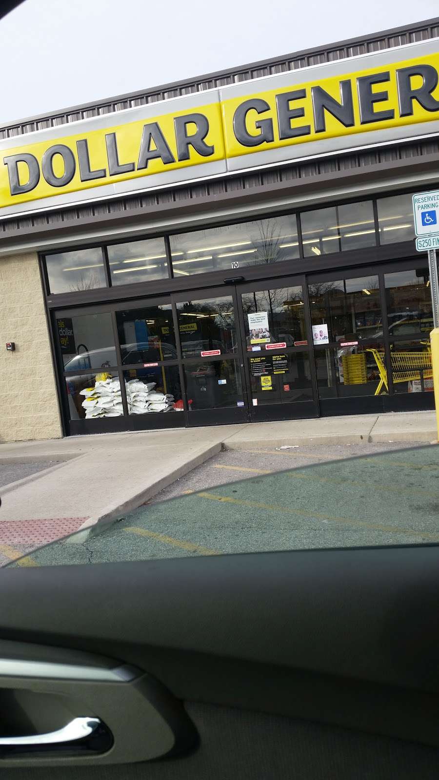 Dollar General | 10 Main St, Park Forest, IL 60466, USA | Phone: (708) 400-9153