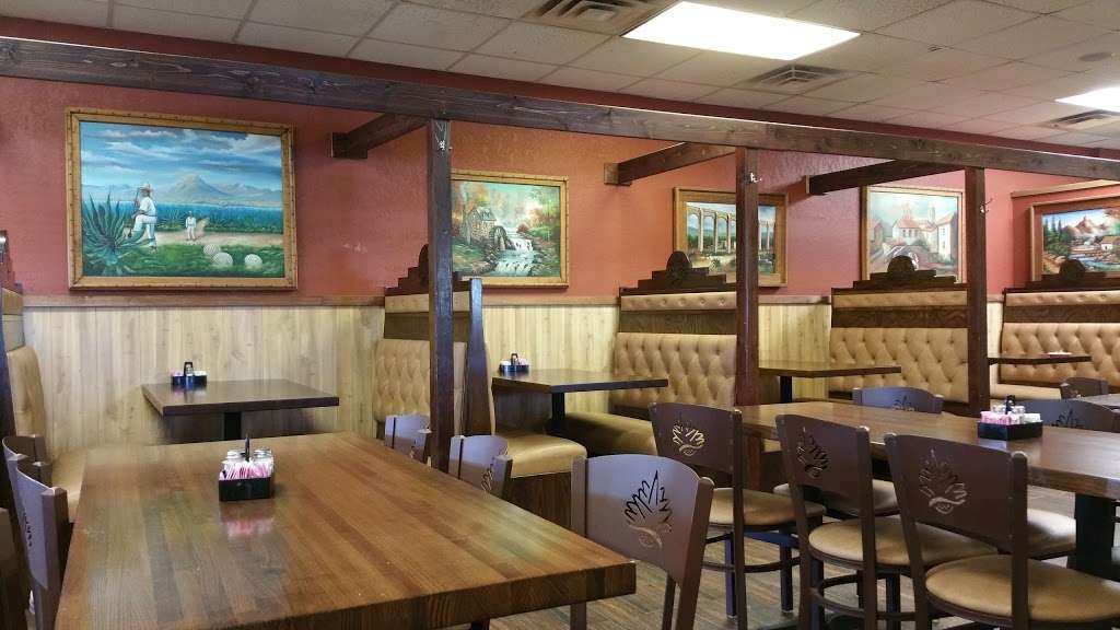 El Maguey Excelsior Springs | 2359 Vintage Dr, Excelsior Springs, MO 64024 | Phone: (816) 637-2832