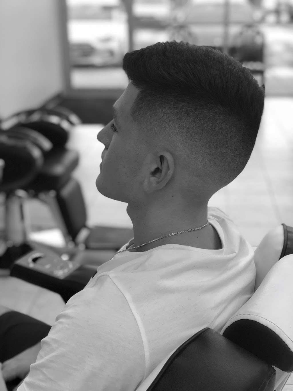 Mos Barbershop | 7005 S 27th St, Franklin, WI 53132 | Phone: (414) 367-2405