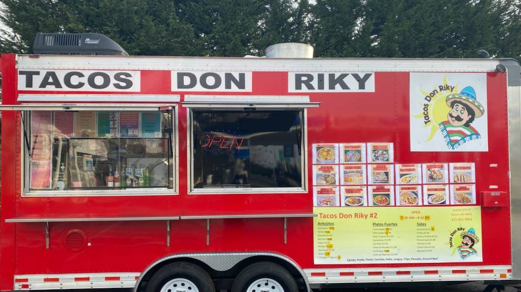 Tacos don riky 2 | 1616 NE 30th St, Renton, WA 98056, USA | Phone: (425) 891-0964