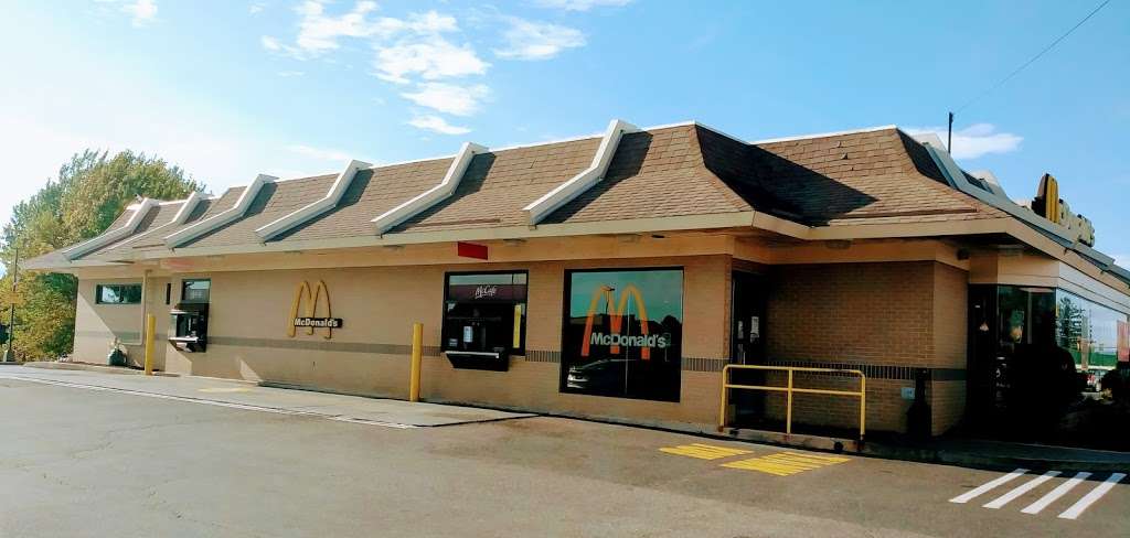 McDonalds | 3347 Black Gap Rd, Chambersburg, PA 17201, USA | Phone: (717) 263-7507