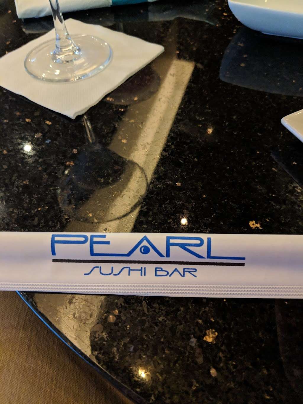 Pearl Sushi At Mohegan Sun | 1280 Hwy 315 Blvd, Wilkes-Barre, PA 18702, USA | Phone: (570) 831-2227