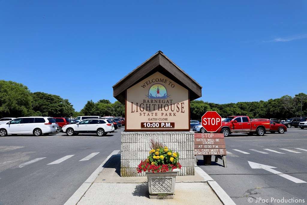 Barnegat Lighthouse State Park | 208 Broadway, Barnegat Light, NJ 08006, USA | Phone: (609) 494-2016