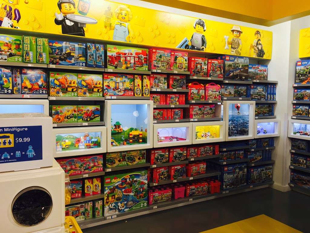 The LEGO Store | 7000 Arundel Mills Cir, Hanover, MD 21076 | Phone: (410) 379-5245
