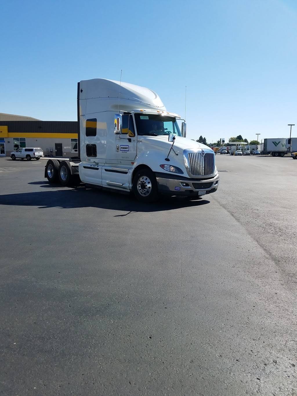 Penske Truck Rental | 10255 E 40th Ave, Denver, CO 80238, USA | Phone: (720) 573-7519