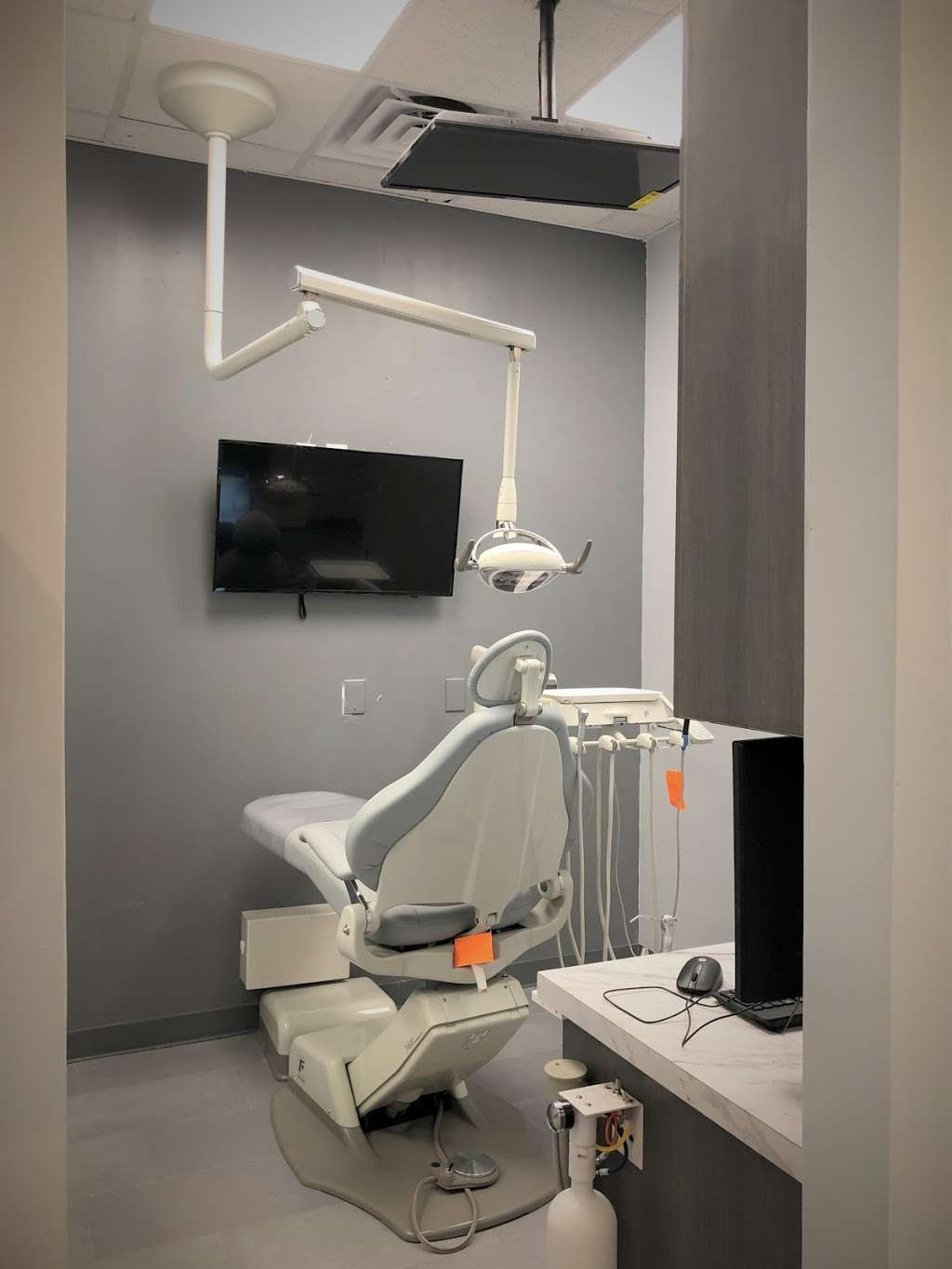 Dental Plus Clinic (Converse Office) | 8250 FM78 Ste 102, Converse, TX 78109, USA | Phone: (210) 202-0680