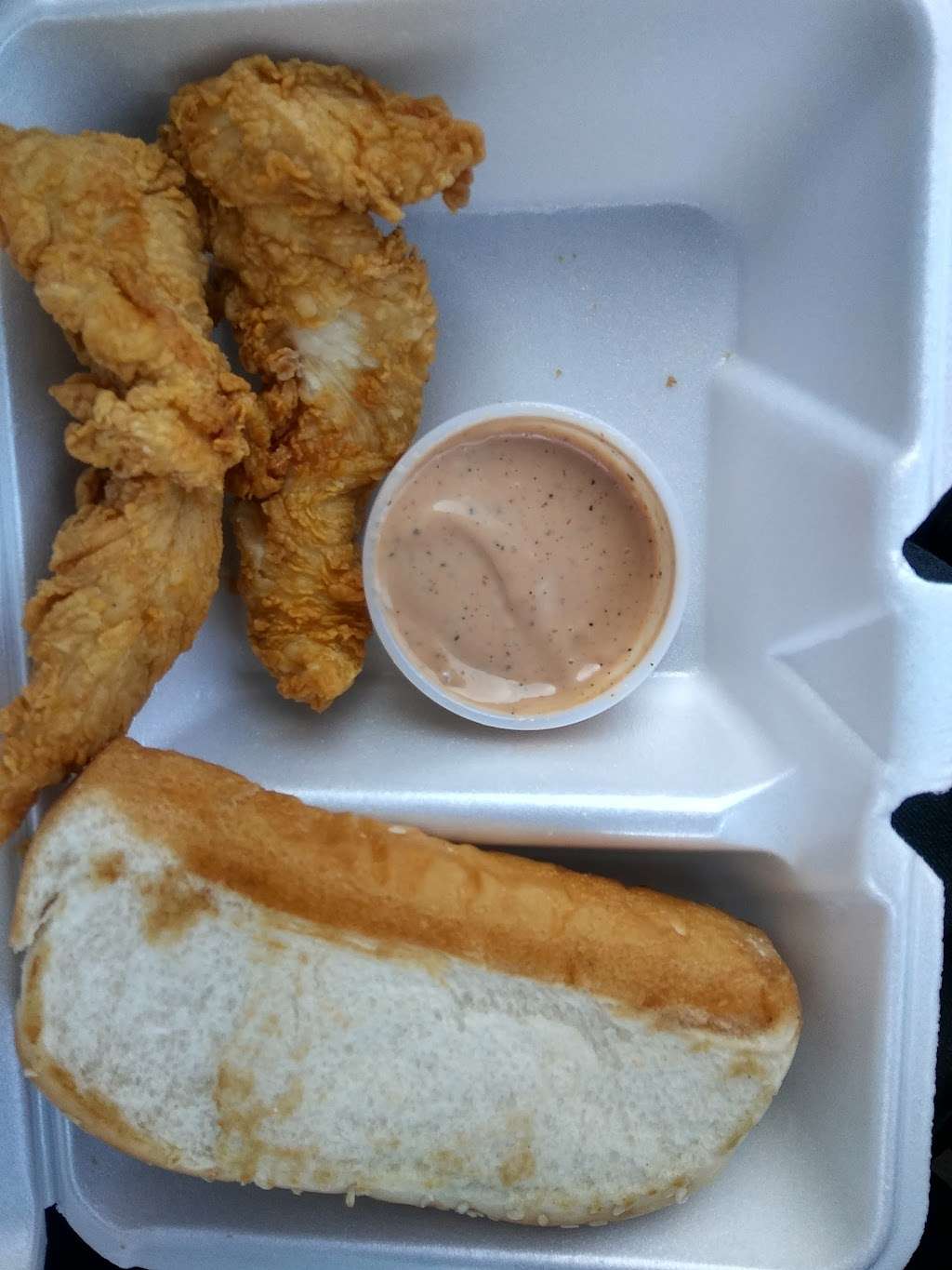 Raising Canes Chicken Fingers | 6051 N Decatur Blvd, Las Vegas, NV 89130, USA | Phone: (702) 522-7177